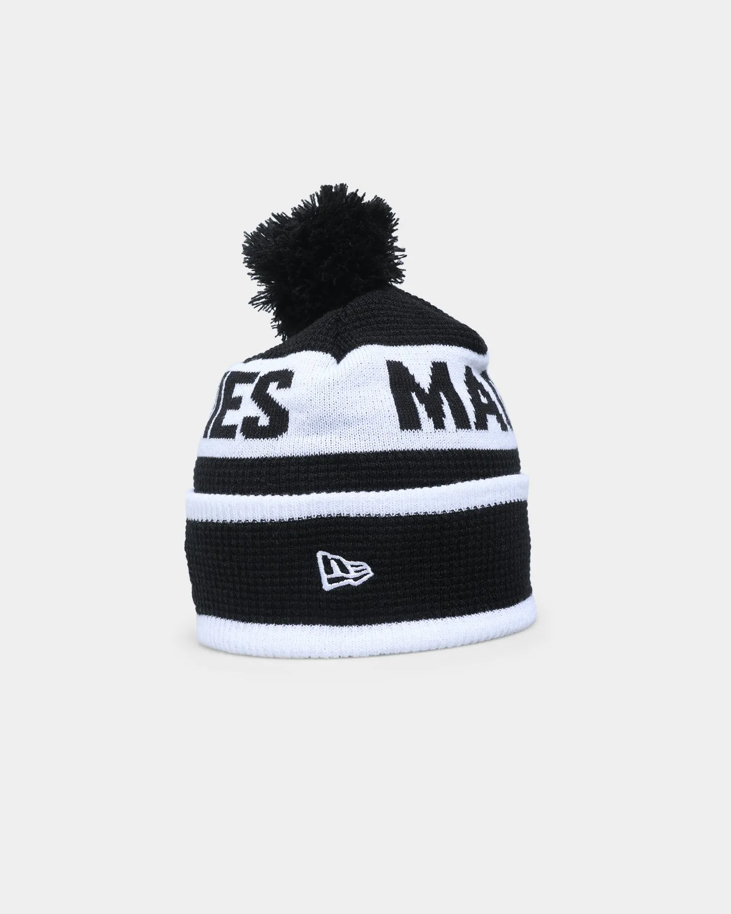 New Era Collingwood Magpies 'AFL 2022' Pom Waffle Knit Beanie Black