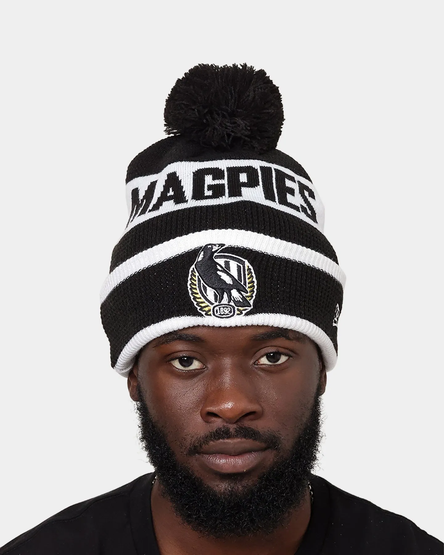 New Era Collingwood Magpies 'AFL 2022' Pom Waffle Knit Beanie Black