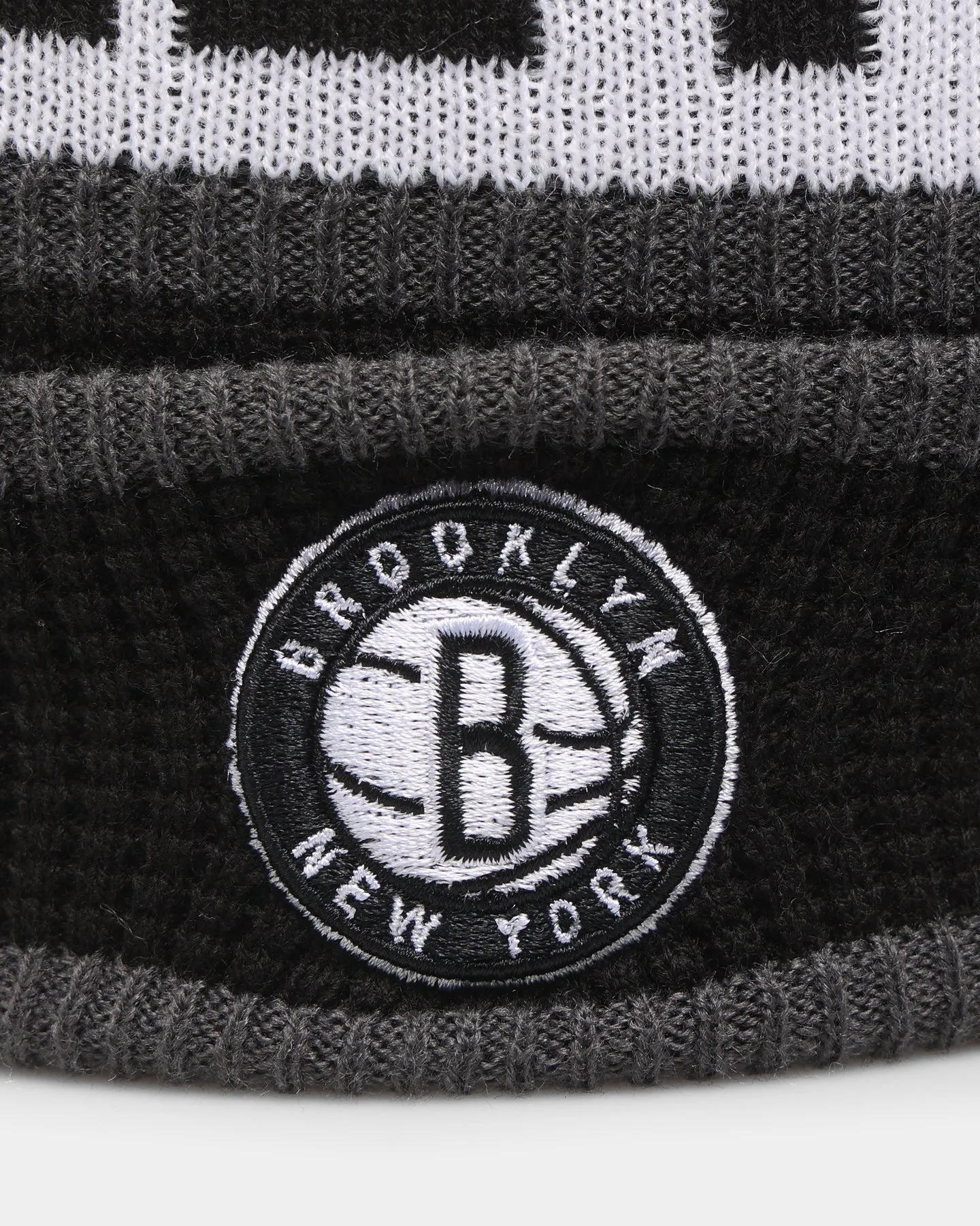 New Era Kids' Brooklyn Nets Pom Waffle Knit Beanie Original Team Colours